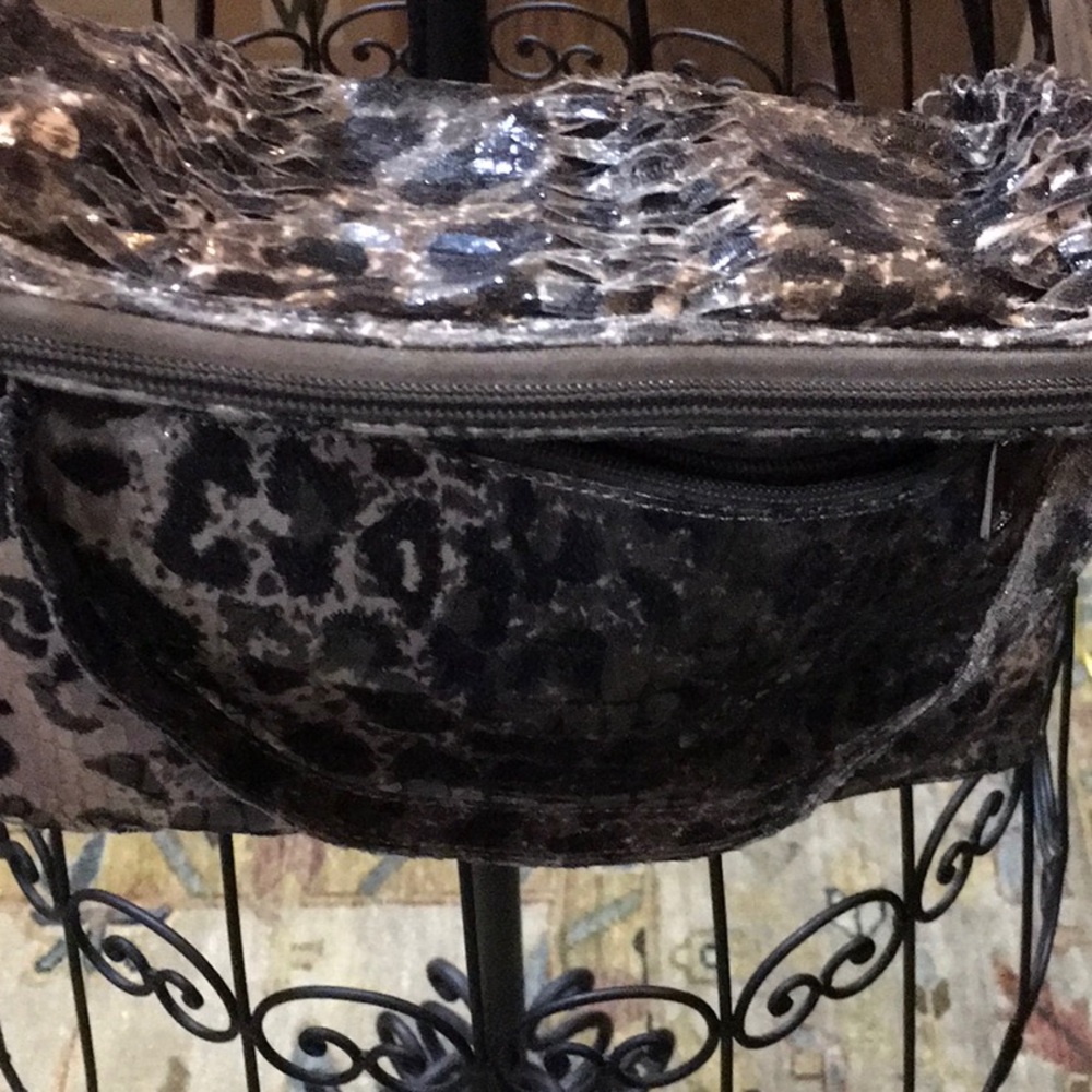 Purse - Picture 4 of 4